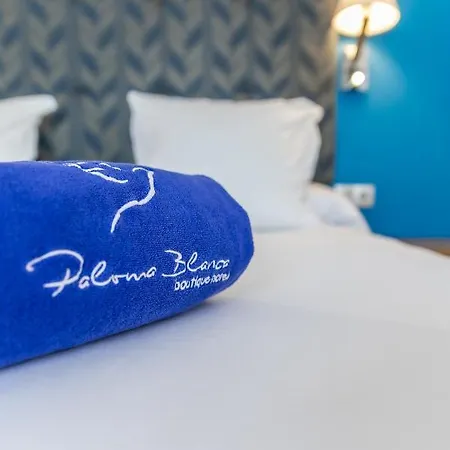 Paloma Blanca Boutique (adults Only) 3*
