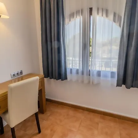 Paloma Blanca Boutique (adults Only) 3*